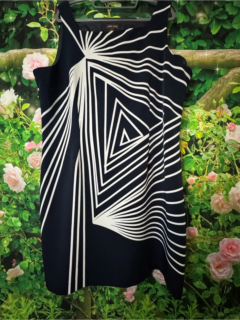 Voir Voir Navy Blue and White Geometric Sleeveless Mini Dress